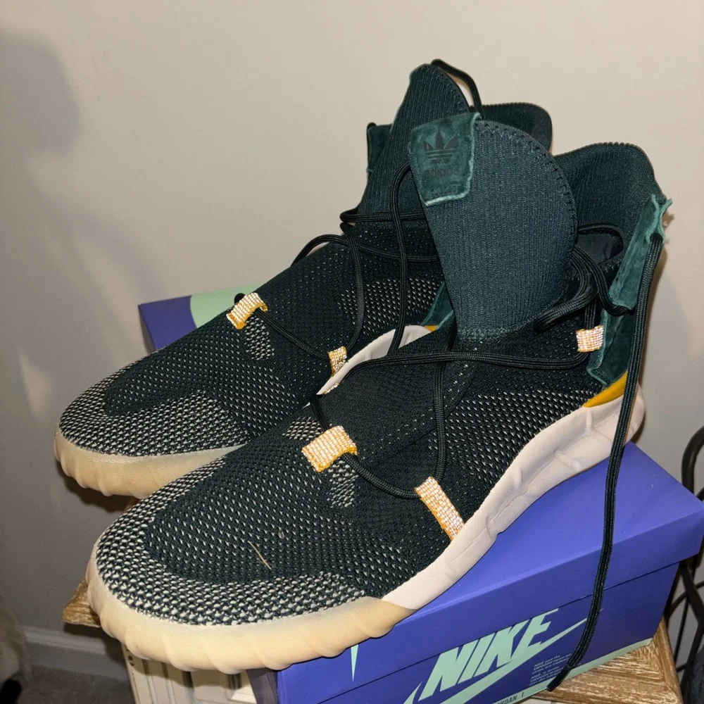 adidas Green and Yellow Sneakers - Picture 1 of 1